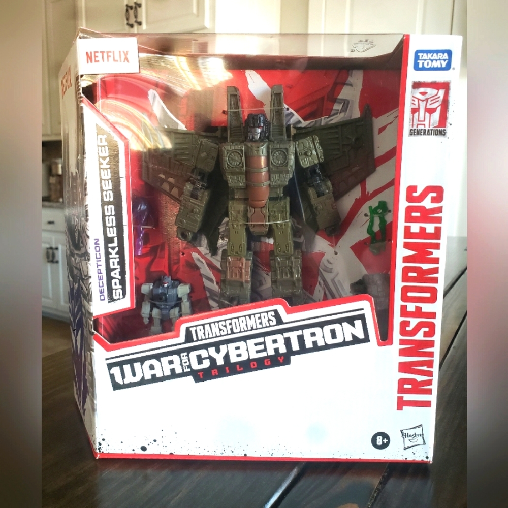 Transformers Generations War for Cybertron Series-Inspired Sparkless Seeker